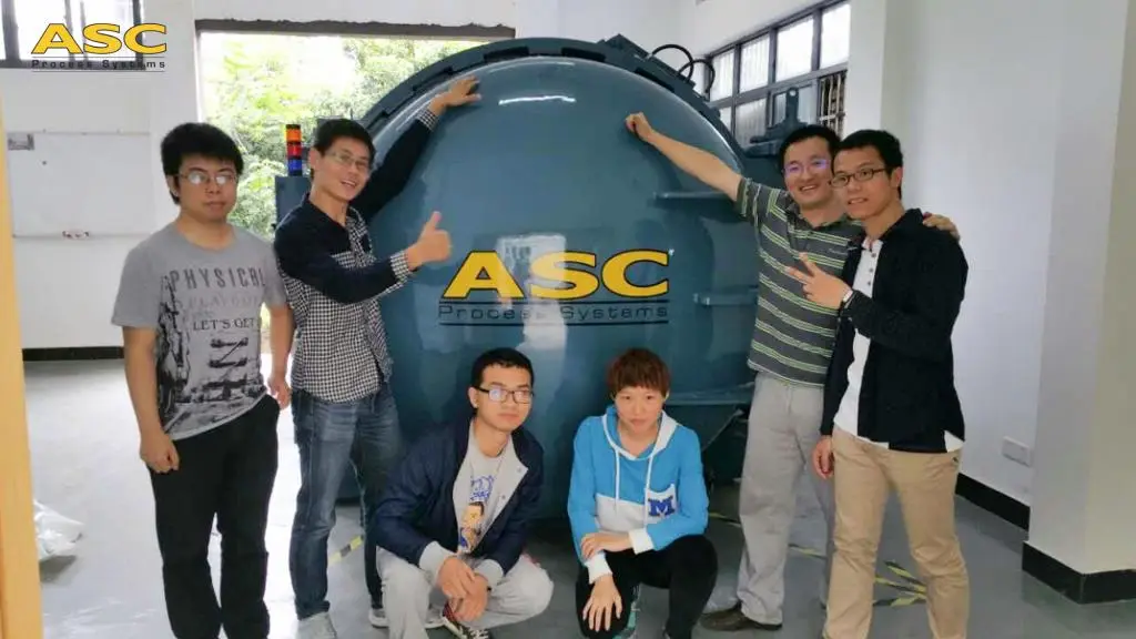 Zhejiang University receives new Econoclave